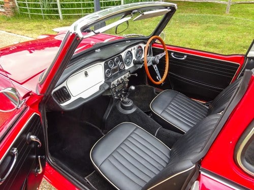 1964 Triumph TR4 ‘Surrey Top’ For Sale (picture 48 of 169)