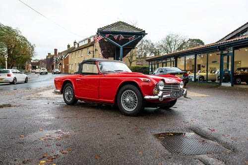 1967 Triumph TR4A Te koop (foto 50 van 171)