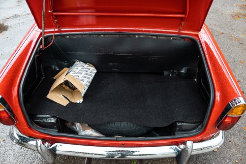 1967 Triumph TR4A Te koop (foto 90 van 171)