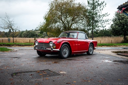 1967 Triumph TR4A Te koop (foto 42 van 171)