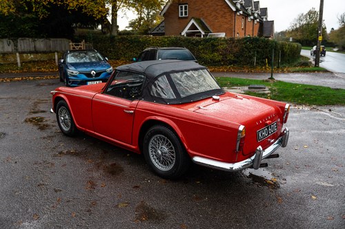 1967 Triumph TR4A Te koop (foto 24 van 171)