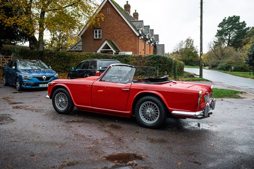 1967 Triumph TR4A Te koop (foto 19 van 171)