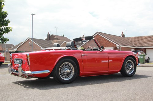 1966 Triumph TR4A For Sale (picture 7 of 157)