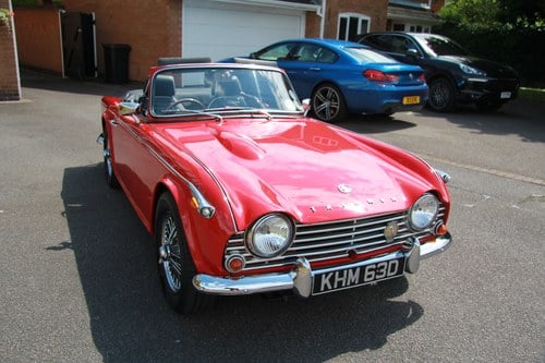 1966 Triumph TR4A For Sale (picture 5 of 157)