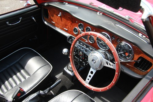 1966 Triumph TR4A For Sale (picture 43 of 157)