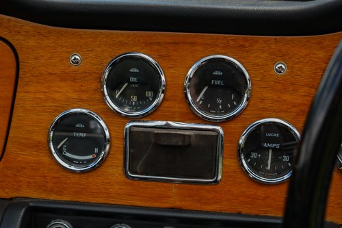 1967 Triumph TR4A IRS à vendre (picture 24 of 101)