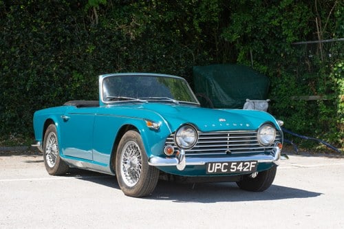 1968 Triumph TR4A IRS à vendre (picture 1 of 152)