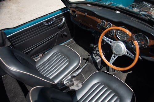 1968 Triumph TR4A IRS à vendre (picture 45 of 152)