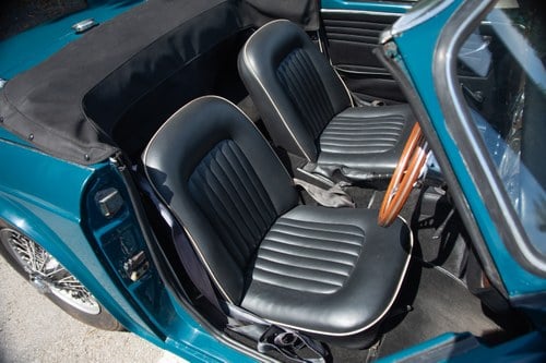 1968 Triumph TR4A IRS à vendre (picture 42 of 152)