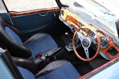 1966 Triumph TR4A Te koop (foto 39 van 145)