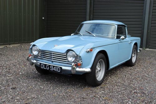 1966 Triumph TR4A Te koop (foto 28 van 145)