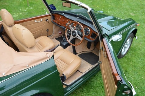 1966 Triumph TR4A IRS à vendre (picture 30 of 59)