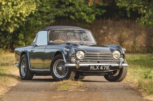 1967 Triumph TR4A For Sale (picture 3 of 136)