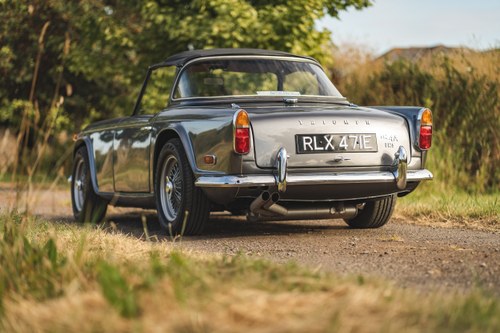 1967 Triumph TR4A For Sale (picture 9 of 136)