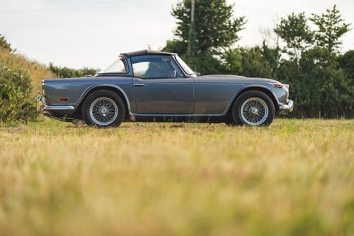 1967 Triumph TR4A For Sale (picture 8 of 136)