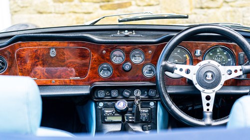 1971 Triumph TR6 Te koop (foto 24 van 107)