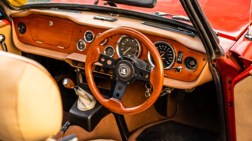 1973 Triumph TR6 Te koop (foto 17 van 184)