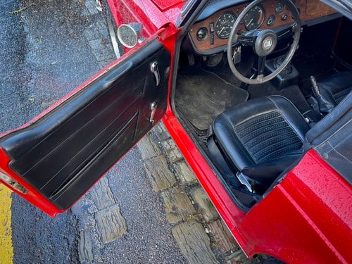 1971 Triumph TR6 (LHD) In vendita (immagine 37 di 83)