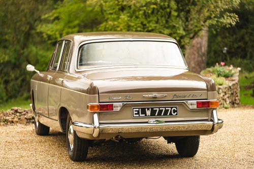 1965 Vanden Plas Princess 4 Litre R à vendre (picture 10 of 118)