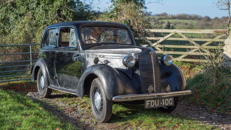 1946 Vauxhall 10/4- RESERVE LOWERED For Sale (picture 1 of 117)