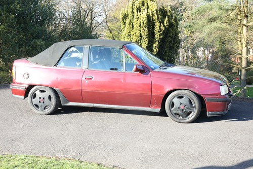 NO RESERVE - 1991 Vauxhall Astra GTE Convertible In vendita (immagine 6 di 64)