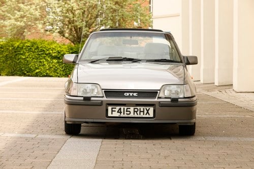 1989 Vauxhall Astra GTE convertible zum Verkauf (Bild 19 von 214)