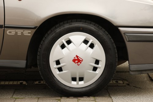 1989 Vauxhall Astra GTE convertible zum Verkauf (Bild 51 von 214)