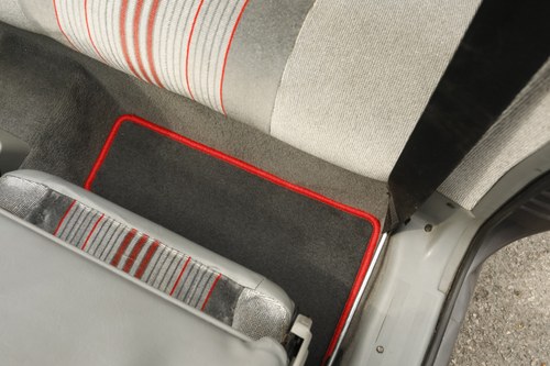 1989 Vauxhall Astra GTE convertible zum Verkauf (Bild 104 von 214)