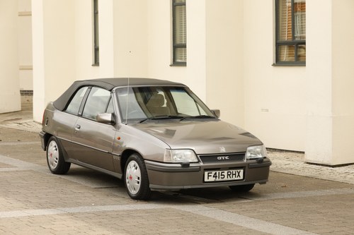 1989 Vauxhall Astra GTE convertible zum Verkauf (Bild 31 von 214)