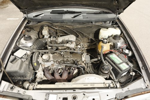 1989 Vauxhall Astra GTE convertible zum Verkauf (Bild 159 von 214)