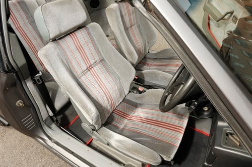 1989 Vauxhall Astra GTE convertible zum Verkauf (Bild 59 von 214)