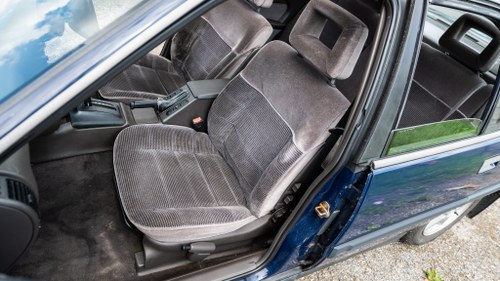 NO RESERVE - 1988 Vauxhall Carlton CDi In vendita (immagine 35 di 163)