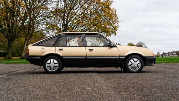 1983 Vauxhall Cavalier MK2 SRI For Sale (picture :index of 8)