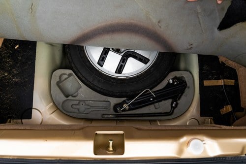 1983 Vauxhall Cavalier MK2 SRI For Sale (picture 70 of 135)