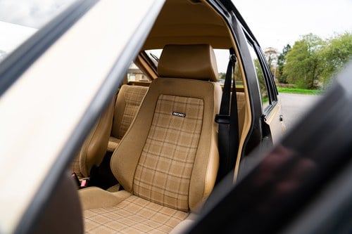 1983 Vauxhall Cavalier MK2 SRI For Sale (picture 41 of 135)