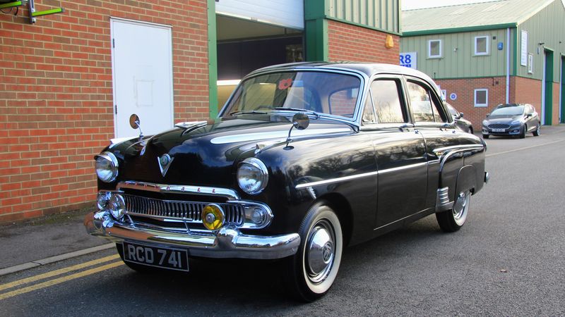 1955 Vauxhall Cresta For Sale (picture 1 of 145)