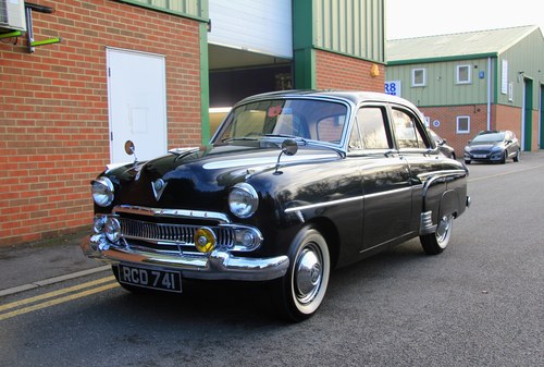 1955 Vauxhall Cresta For Sale (picture 1 of 145)