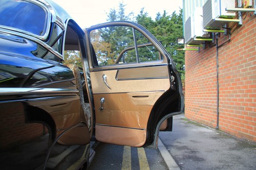 1955 Vauxhall Cresta For Sale (picture 56 of 145)