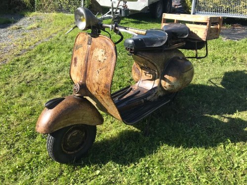 1955 Vespa ACMA V55 à vendre (picture 10 of 39)