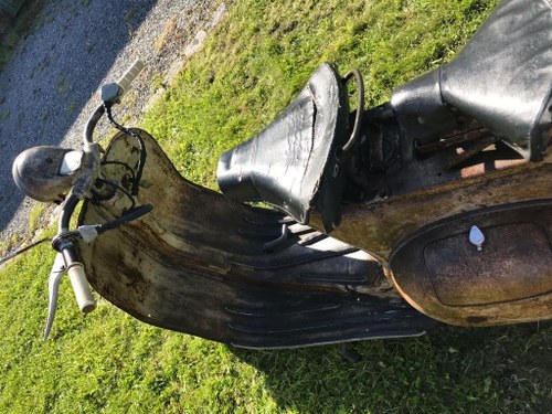 1955 Vespa ACMA V55 à vendre (picture 32 of 39)