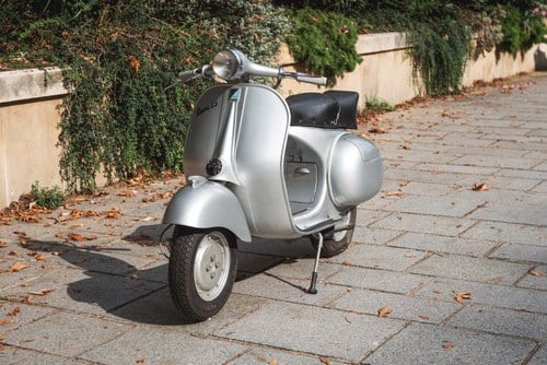 1955 Vespa GS 150 à vendre (picture 1 of 99)