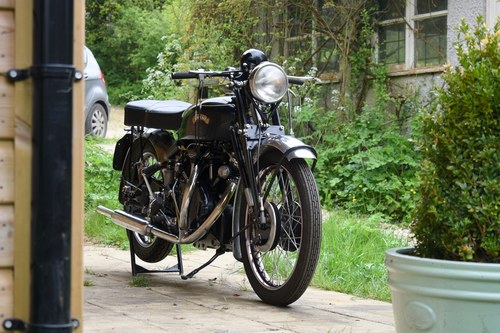 1950 Vincent Black Shadow Series C zum Verkauf (Bild 7 von 126)