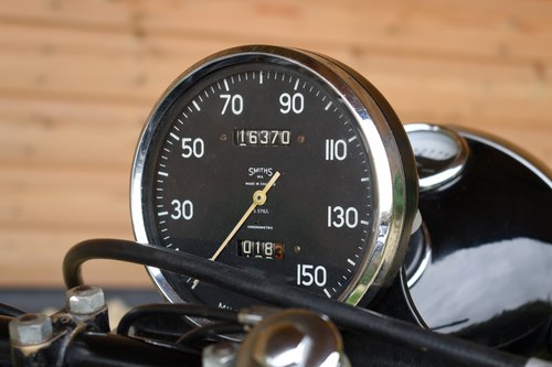 1950 Vincent Black Shadow Series C zum Verkauf (Bild 32 von 126)