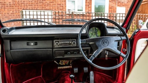 1974 Volkswagen 1303 LS Beetle Karmann zum Verkauf (Bild 20 von 130)