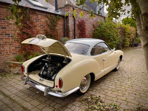 1961 Volkswagen Karmann Ghia zum Verkauf (Bild 133 von 162)