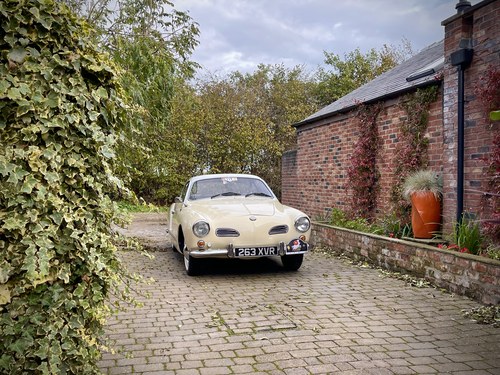 1961 Volkswagen Karmann Ghia zum Verkauf (Bild 17 von 162)