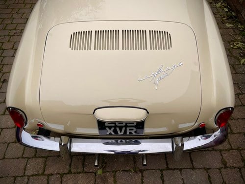 1961 Volkswagen Karmann Ghia zum Verkauf (Bild 90 von 162)