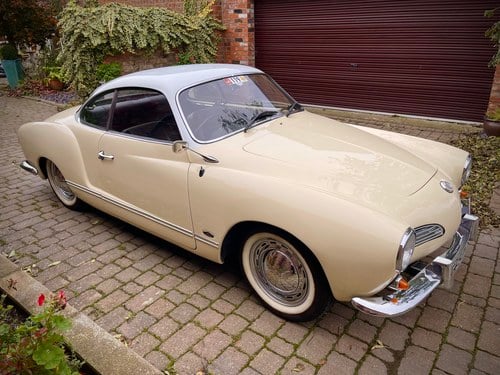 1961 Volkswagen Karmann Ghia zum Verkauf (Bild 33 von 162)