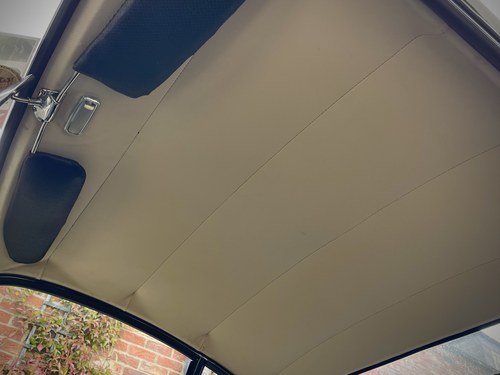 1961 Volkswagen Karmann Ghia zum Verkauf (Bild 76 von 162)