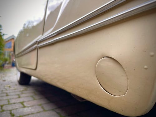 1961 Volkswagen Karmann Ghia zum Verkauf (Bild 98 von 162)